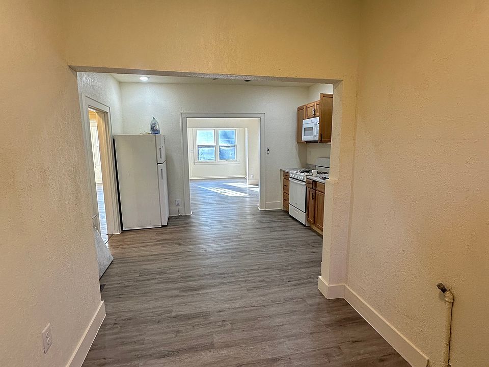 dinning room and kitchen