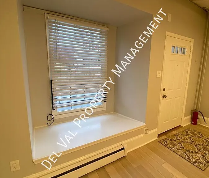 49 N Main St #1B — Photo 5