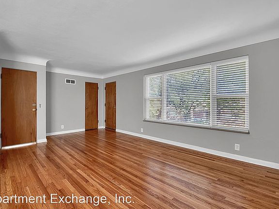 3rd image of 7252 Dartmouth Ave Floor 2
