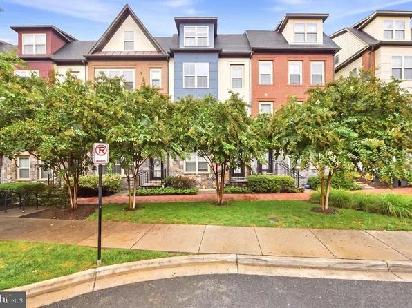 1739 13th St S, Arlington, VA 22204