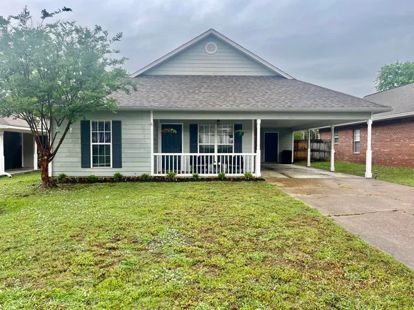 106 Clements Ave, Starkville, MS 39759