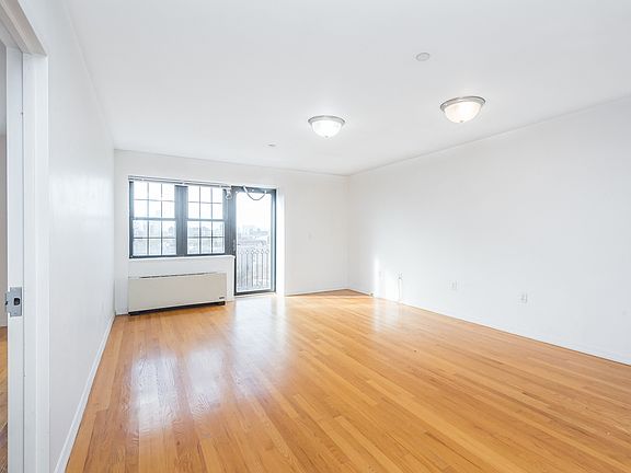 2nd image of 18-10 27th Ave Penthouse D1