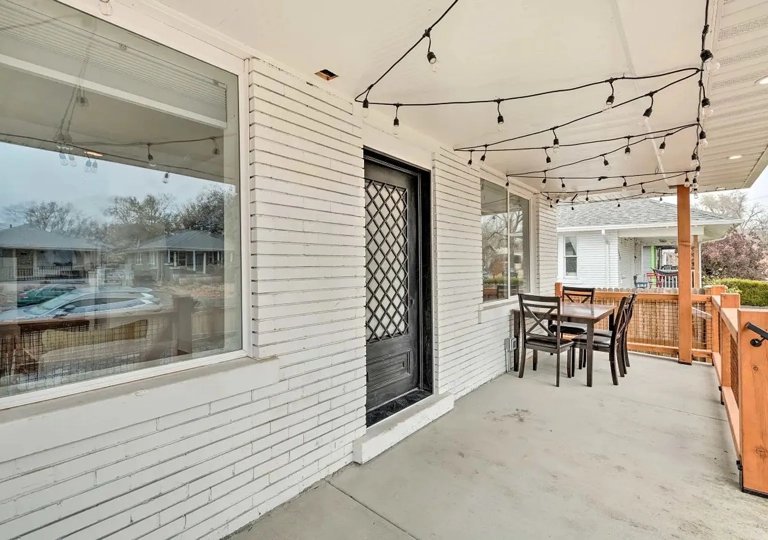 Renovated 2BR/2BA Home | 1,600 Sq Ft — Photo 3