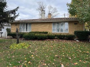 18553 Burnham Ave, Lansing, IL 60438