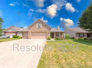2665 Foxbriar Pl, Indianapolis, IN 46203