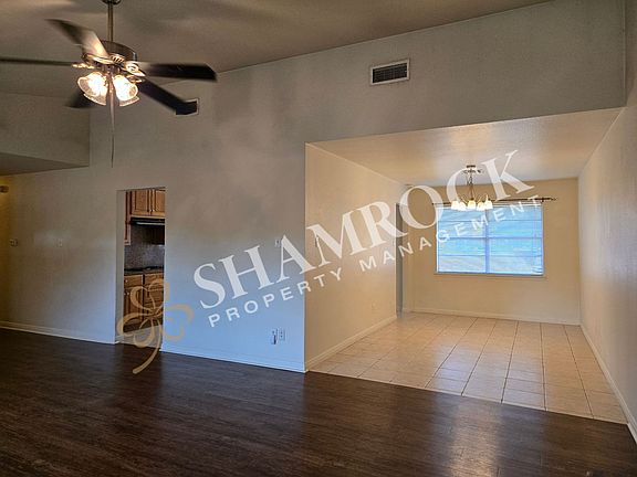 5th image of 317 Texas Ave