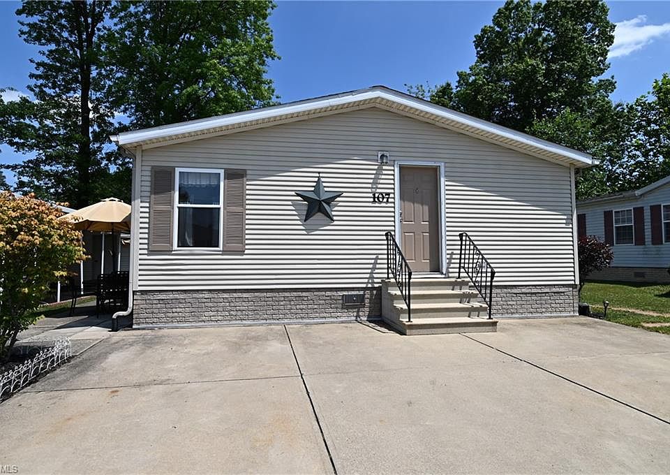 1st image of 107 Caesars Cir