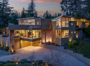 5525 SW Woods Ct, Portland, OR 97221