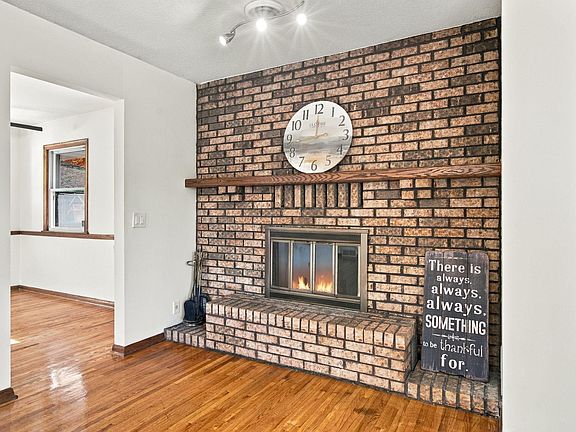 3rd image of 6006 Washburn Ave N