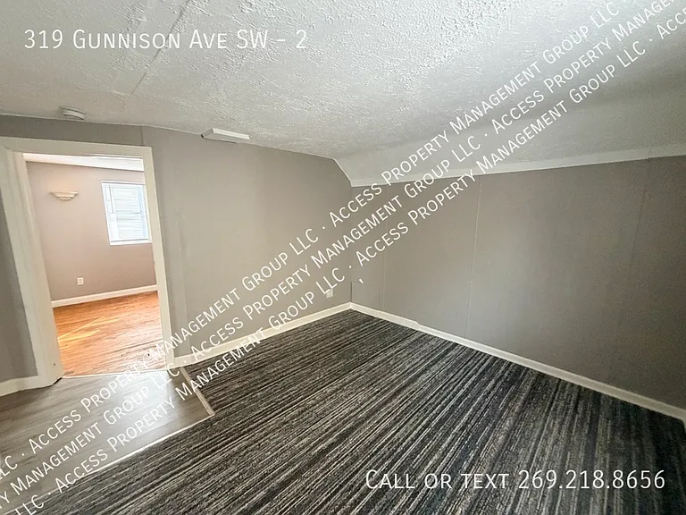 319 Gunnison Ave SW #2 — Photo 18