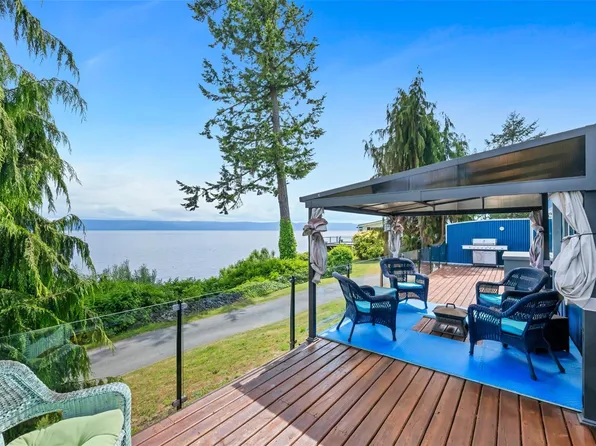 8177 W Coast Rd #3, Sooke, BC V9Z 1E2