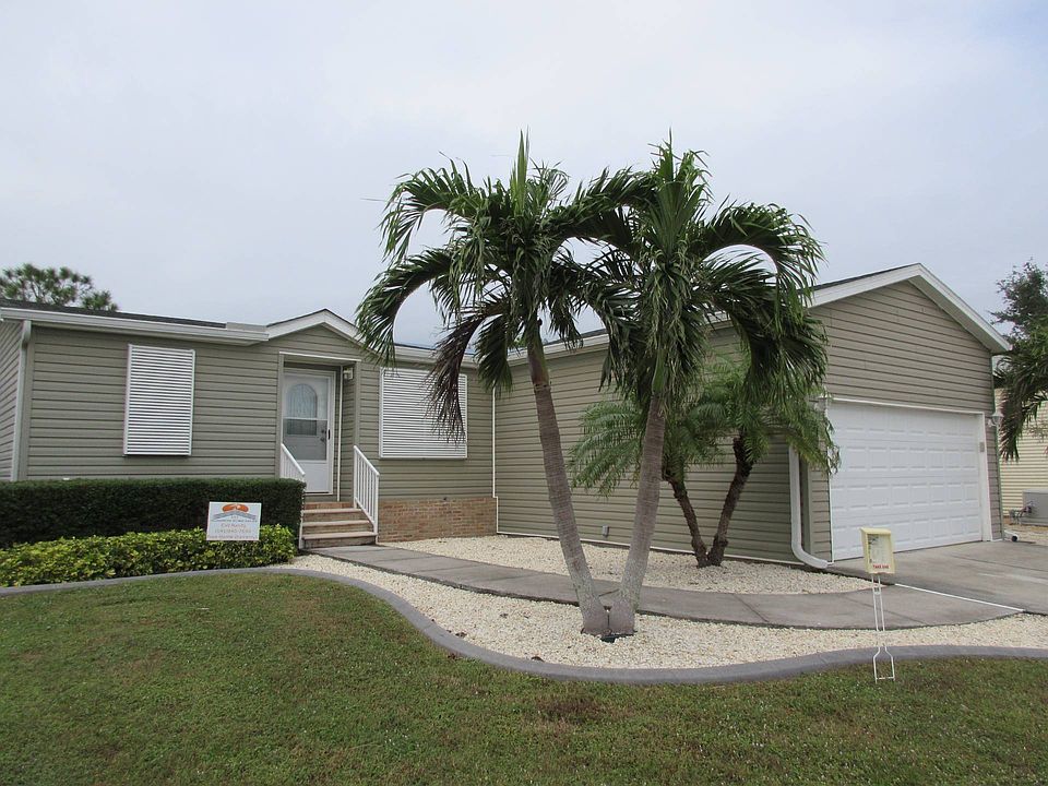 1st image of 19300 Potomac Cir