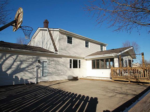 5th image of 418 Willowbrook Trl