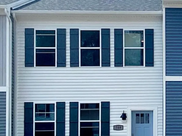 759 Mulligan Ct, Maidsville, WV 26541