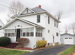 5049 N Poplar St, North Rose, NY 14516