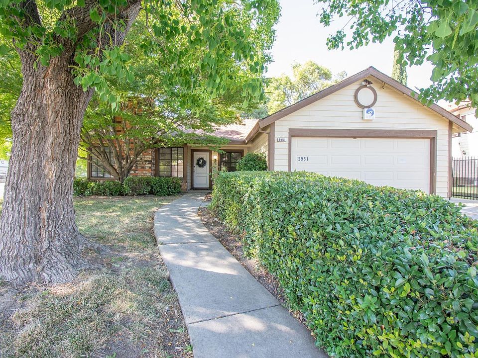 1st image of 2951 Yarwood Way