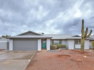 5822 W Carol Ann Way, Glendale, AZ 85306