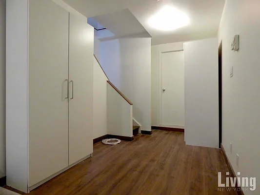 Rented by Living New York | media 21