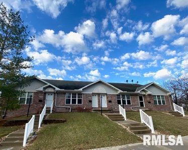 1612 W Tiffany Dr, Peoria, IL, 61614