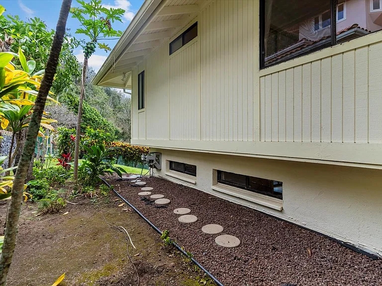 560 Kuikahi Dr — Photo 71