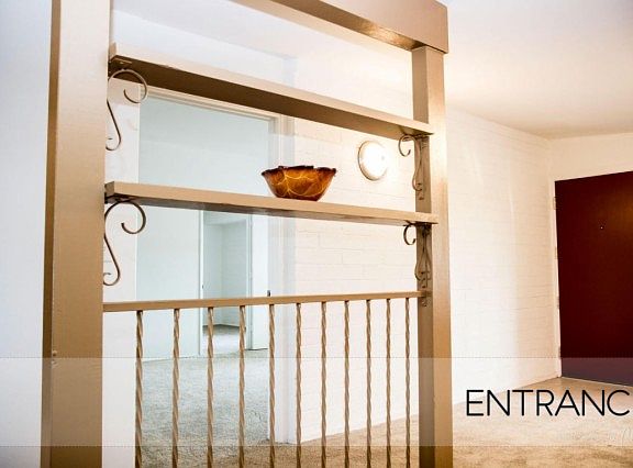 4th image of 502 W Calle Margarita