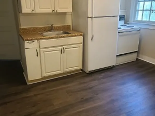 Grey Gables Apartments, 1155 Moody St APT 5, Montevallo, AL 35115