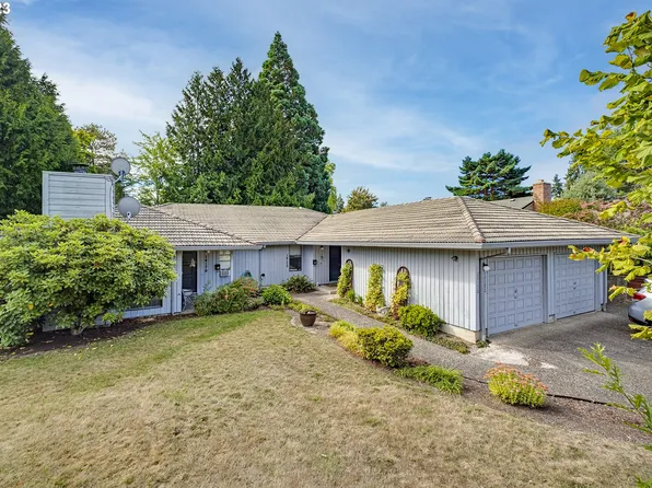 14172 SW Daphne St, Beaverton, OR 97008