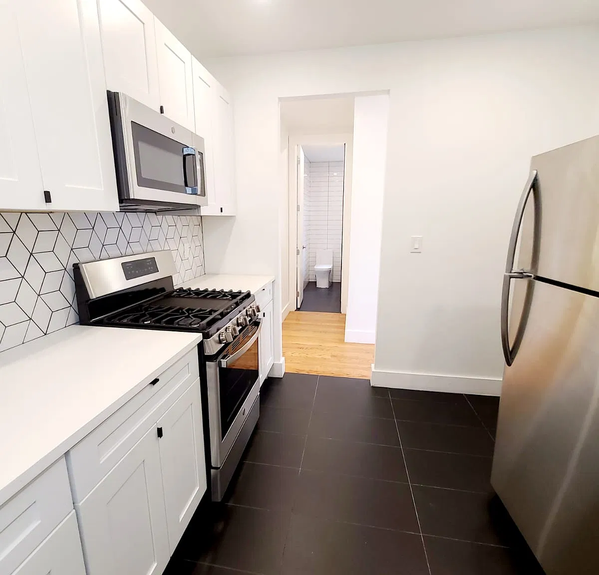 3 bed, $3,400 — Photo 2