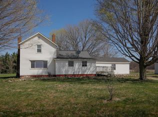 304 Stancer Rd, Union City, MI 49094