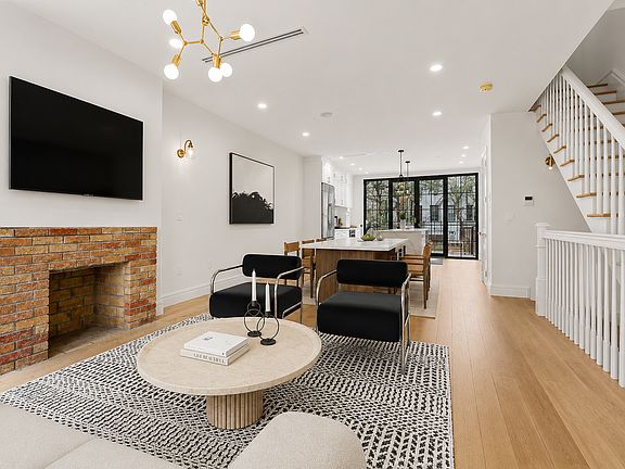 3rd image of 68 Linden St Floor 2