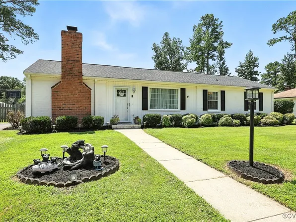 103 Princeton Rd, Colonial Heights, VA 23834