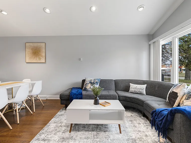 2176 Ash St — Photo 31