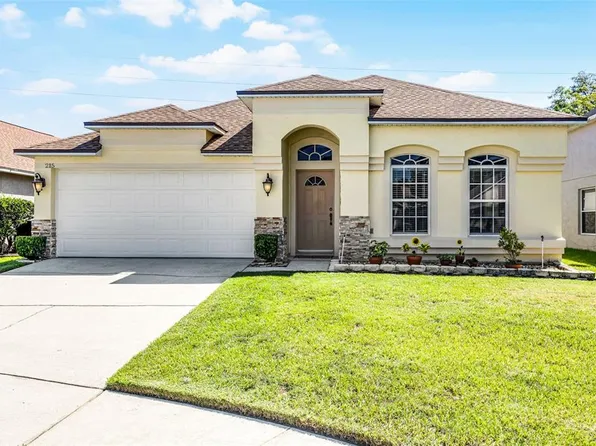 215 Bronze Leaf Ct, Apopka, FL 32703