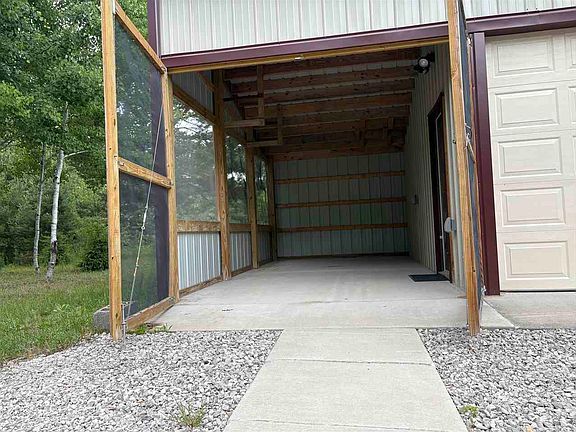 5th image of 9526 Johnson Rd