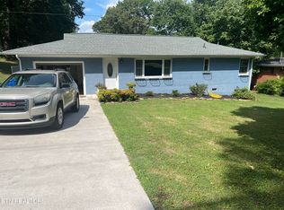 203 Elm St, Clinton, TN 37716