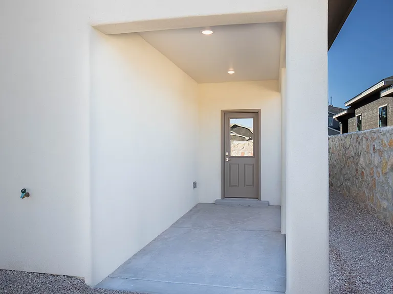7006 Sentinel Ave — Photo 6