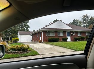 625 Brookfield Rd, Kettering, OH 45429
