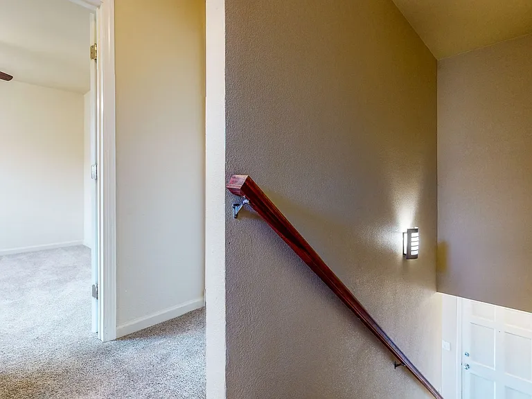 8045 Beverly Dr — Photo 8