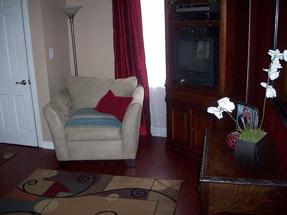 Spacious living room!