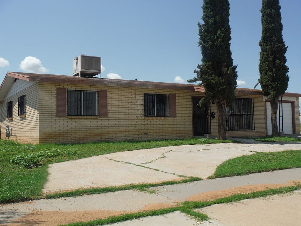 1st image of 10097 Oakwood Dr