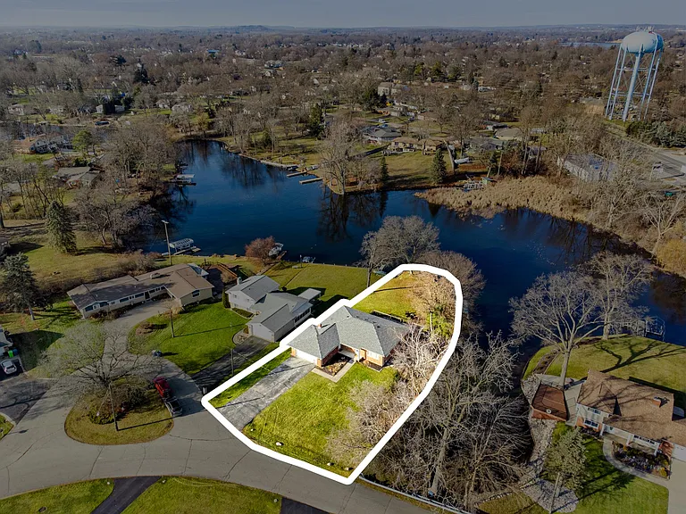 3261 Schoolhouse Dr — Photo 45