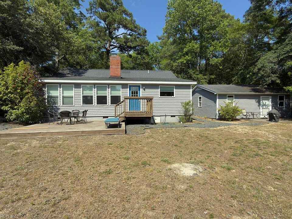 1st image of 227 Colonial Beach Rd