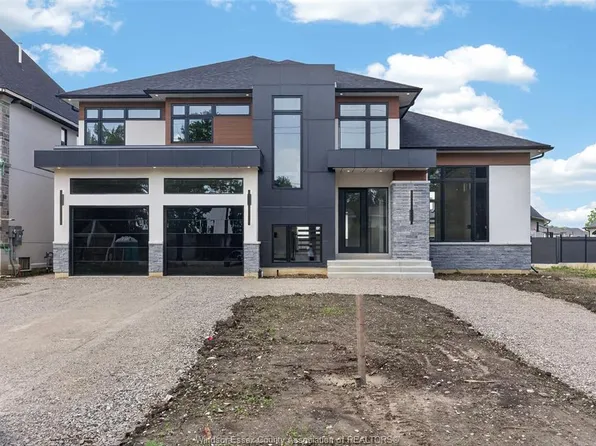 5325 Huron Church Line Rd, Lasalle, ON N9H 1H5