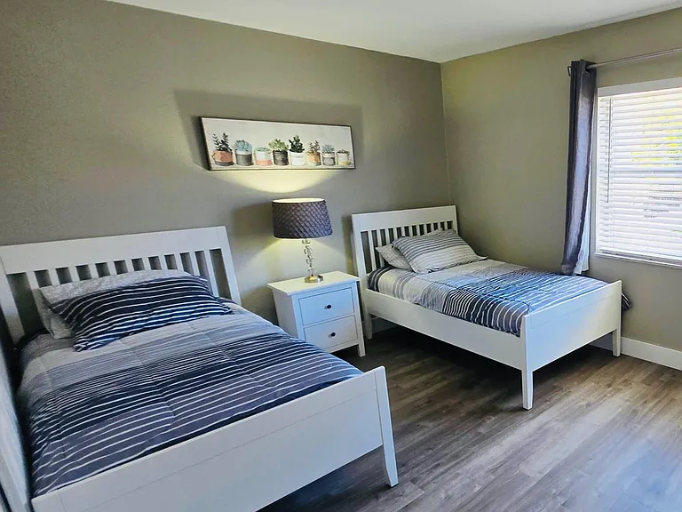 401 Golden Isles Dr #203 — Photo 22