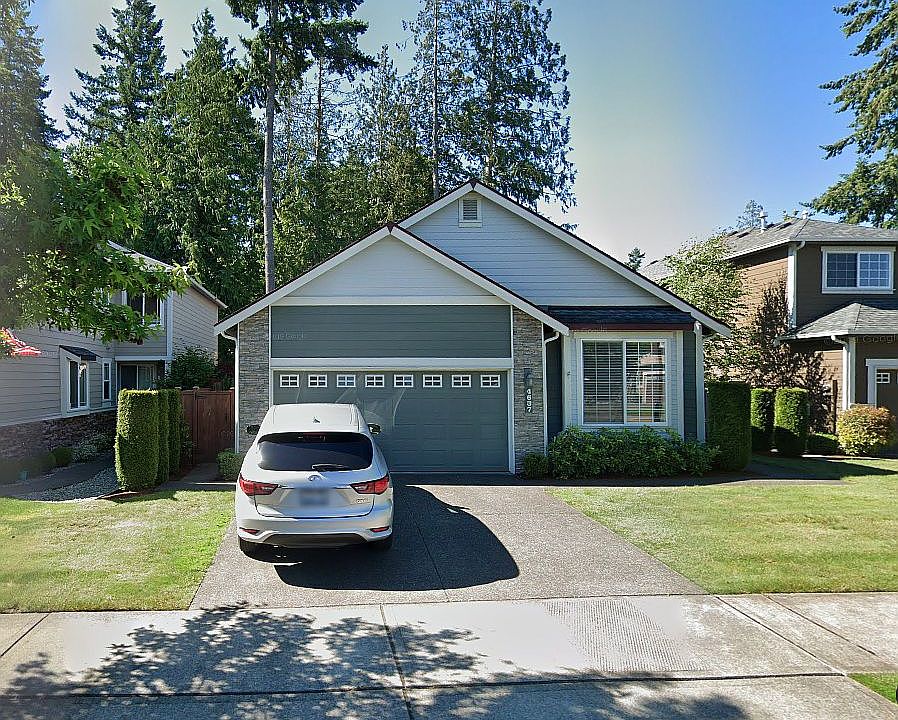 1st image of 4637 Helena Ave SE