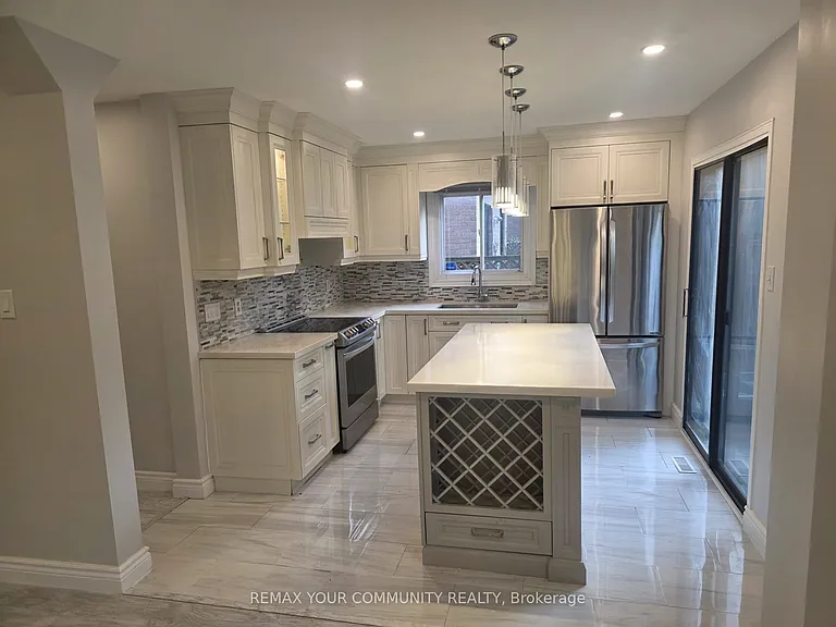 62 Deverill Cres — Photo 5