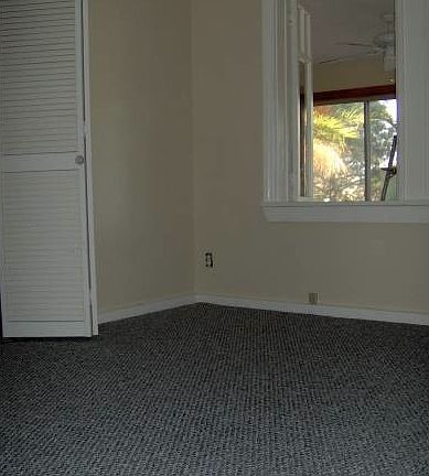 5th image of 355 S Bancroft St