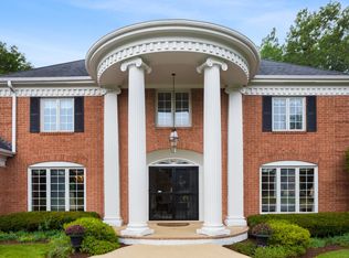 8510 Carriage Green Dr, Darien, IL