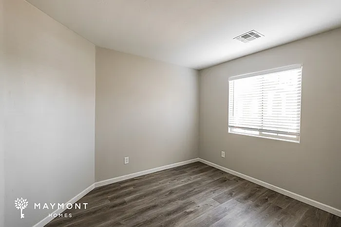 18619 W Lupine Ave — Photo 10