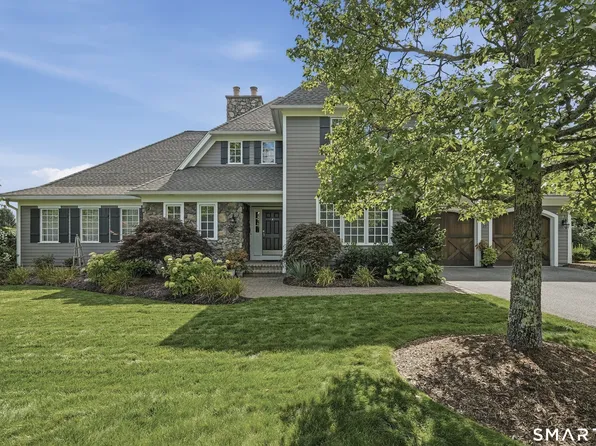 29 Cambridge Court, Middlebury, CT 06762